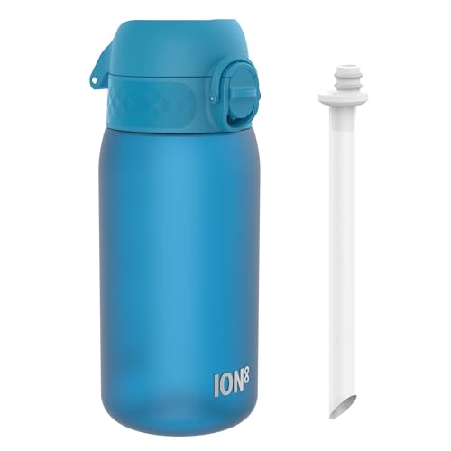 Ion8 Kinder Trinkflasche Mit Strohhalm, 350ml, Auslaufsicher, Einhandöffnung, Sichere Verriegelung, Spülmaschinenfest, BPA-frei, Tragegriff, Klappdeckel, Leicht zu Reinigen, Klimaneutral, Blau Ion8 Kinder Trinkflasche Mit Strohhalm, 350ml, Auslaufsicher, Einhandöffnung, Sichere Verriegelung, Spülmaschinenfest, BPA-frei, Tragegriff, Klappdeckel, Leicht zu Reinigen, Klimaneutral, Blau von ion8
