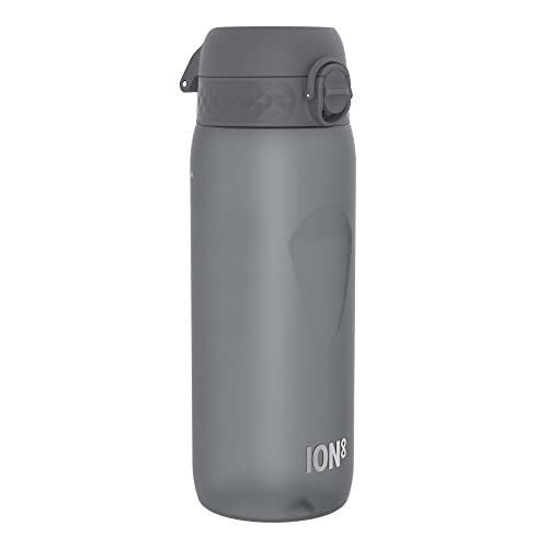Ion8 Trinkflasche, 750ml, Auslaufsicher, Einhandöffnung, Sichere Verriegelung, Spülmaschinenfest, BPA-frei, Tragegriff, Klappdeckel, Handgeformter Griff, Leicht zu Reinigen, Klimaneutral, Grau Ion8 Trinkflasche, 750ml, Auslaufsicher, Einhandöffnung, Sichere Verriegelung, Spülmaschinenfest, BPA-frei, Tragegriff, Klappdeckel, Handgeformter Griff, Leicht zu Reinigen, Klimaneutral, Grau von ion8