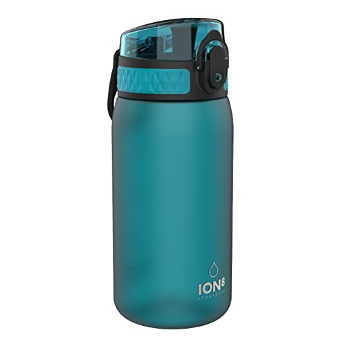 Ion8 Kinder Trinkflasche, 350ml, Auslaufsicher, Einhandöffnung, Sichere Verriegelung, Spülmaschinenfest, BPA-frei, Tragegriff, Klappdeckel, Leicht zu Reinigen, Klimaneutral, Aqua Ion8 Kinder Trinkflasche, 350ml, Auslaufsicher, Einhandöffnung, Sichere Verriegelung, Spülmaschinenfest, BPA-frei, Tragegriff, Klappdeckel, Leicht zu Reinigen, Klimaneutral, Aqua von ion8