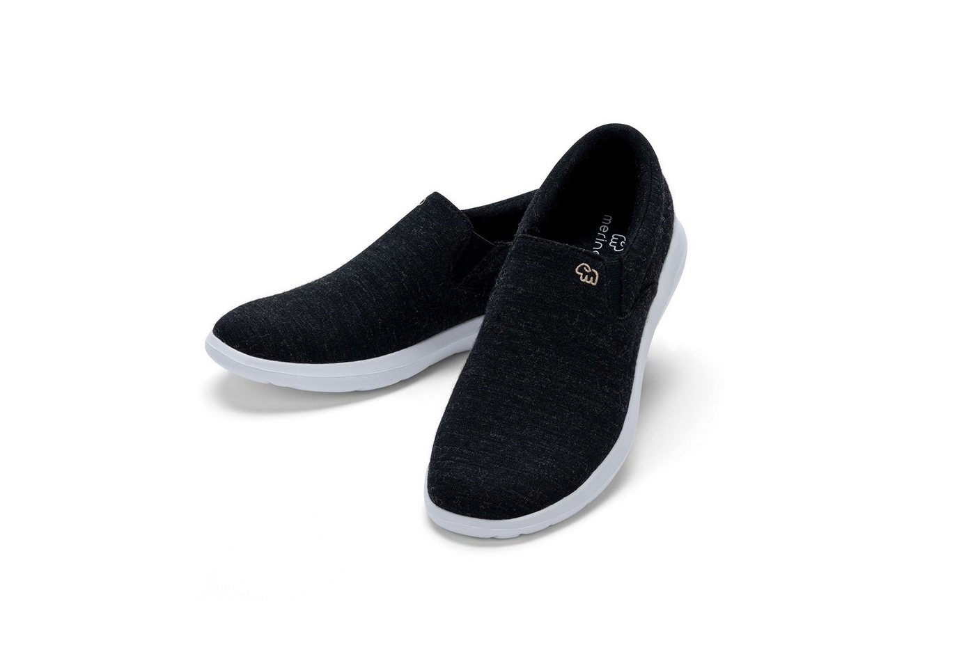 merinos - merinoshoes.de Atmungsaktiver Damenschuh aus Merinowolle Sneaker Eleganter schwarz & weißer Schuh mit Slip-On Funktion von merinos - merinoshoes.de