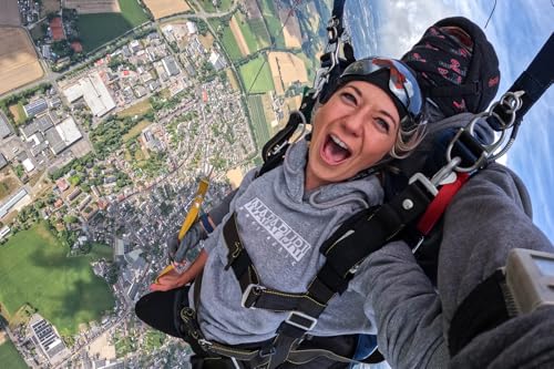 mydays Geschenkgutschein: Fallschirm Tandemsprung Ailertchen von mydays