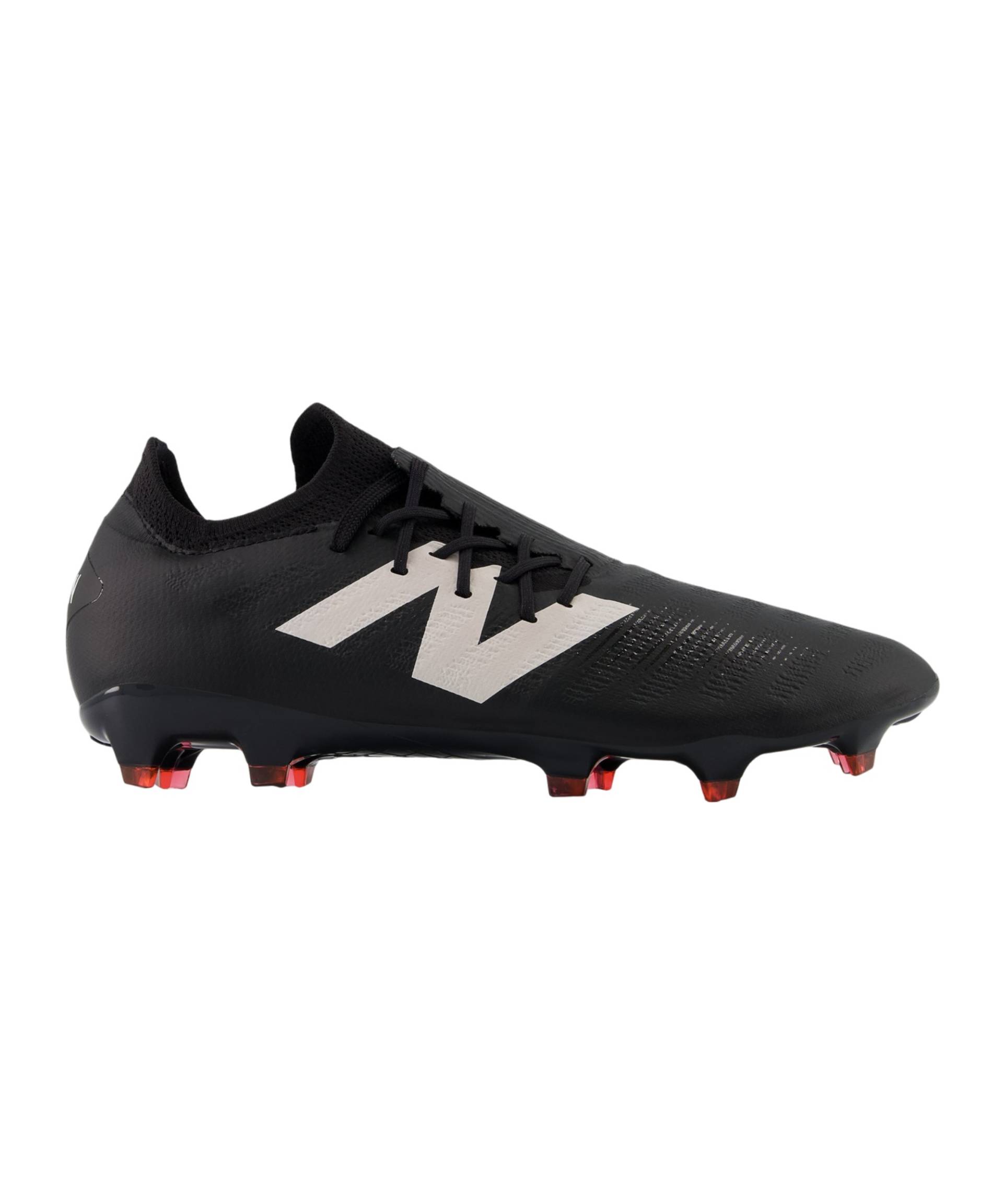 New Balance Furon V7 Destroy FG Black Out Schwarz FB75 von newbalance