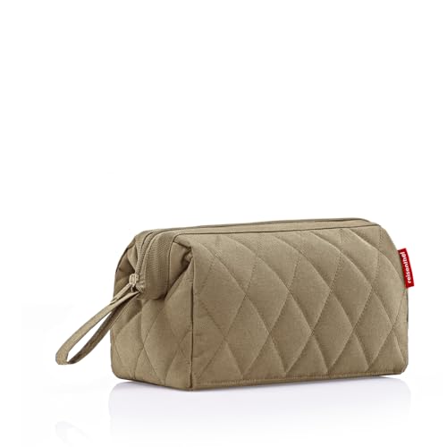 reisenthel travelcosmetic - starke robuste und praktische Reisekosmetiktasche, Handschlaufe, wasserabweisendes Material, Couleur:rhombus olive reisenthel travelcosmetic - starke robuste und praktische Reisekosmetiktasche, Handschlaufe, wasserabweisendes Material, Couleur:rhombus olive von reisenthel