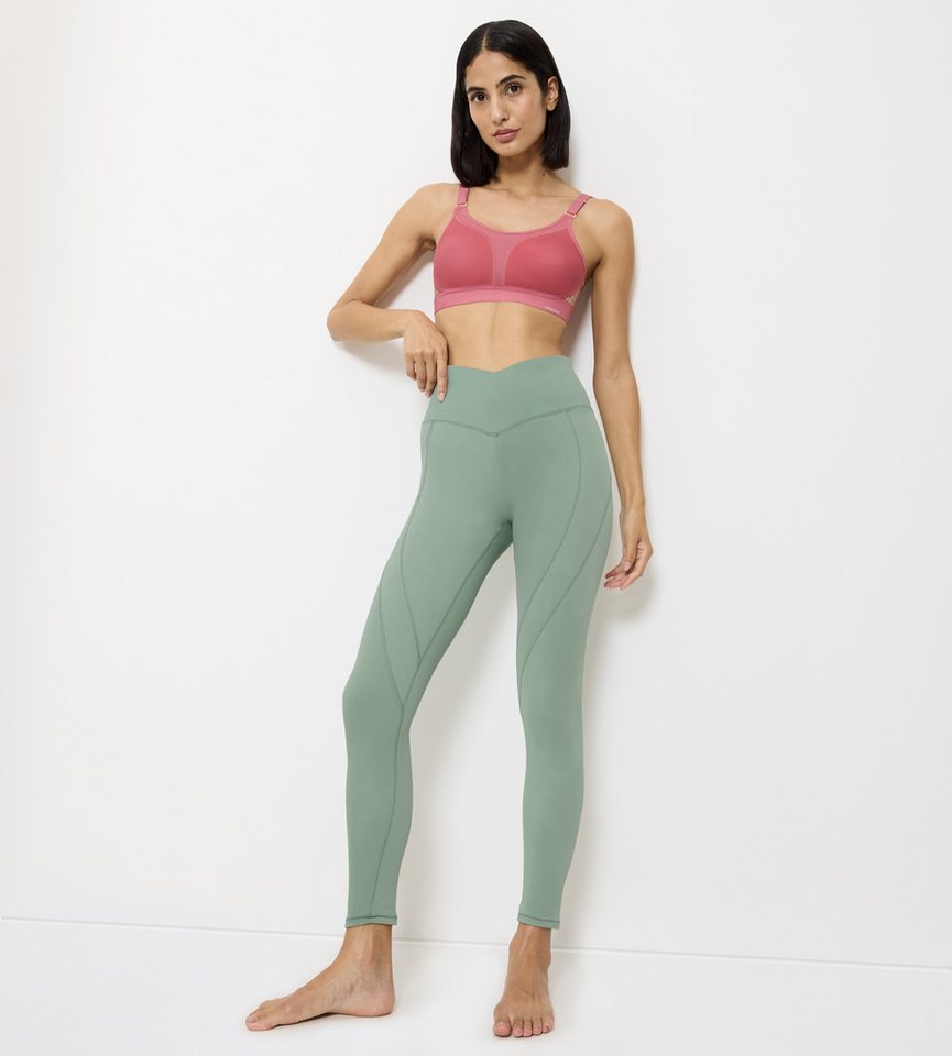 triaction by Triumph Sporthose Cardio RTW High-Rise Leggings atmungsaktiv triaction by Triumph Sporthose Cardio RTW High-Rise Leggings atmungsaktiv von triaction by Triumph